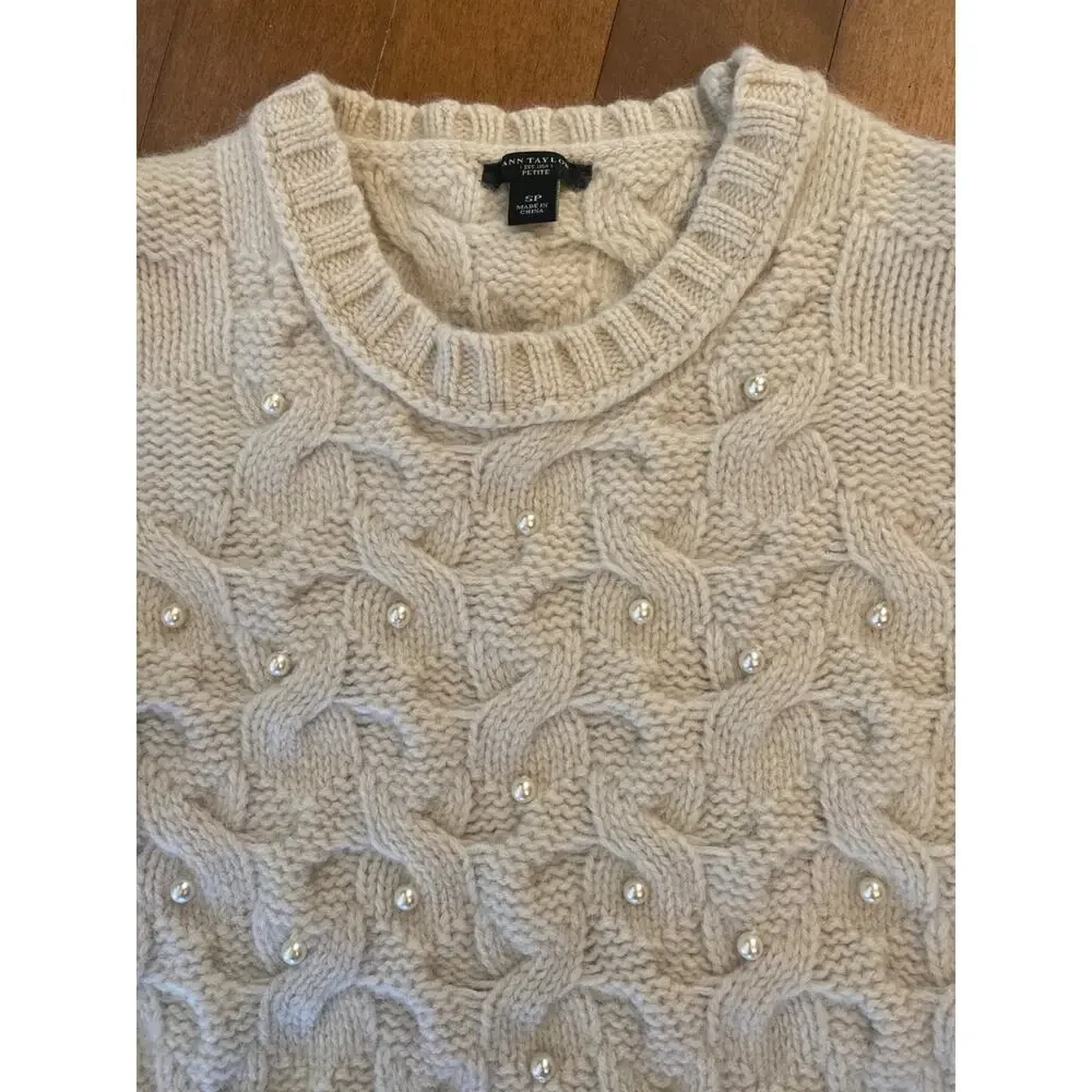 Ann Taylor pearl embellished wool and rabbit hair sweater size small P